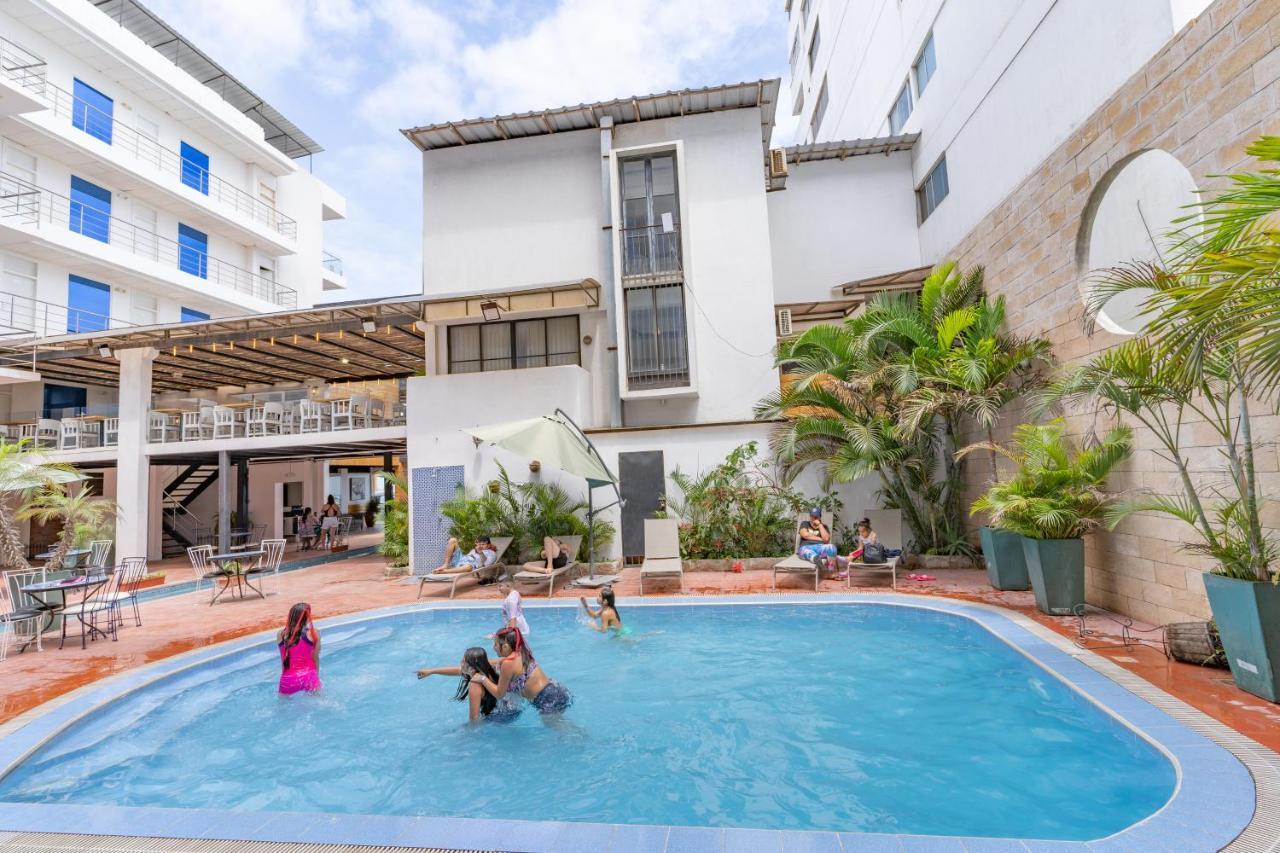 Hotel Kinova Salinas  Kültér fotó